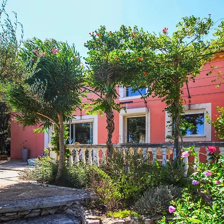 Cozy In Du Gard With Kitchen רושפור-דו-גאר