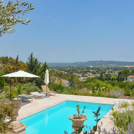 Awesome In Du Gard Vakantiehuis Rochefort-du-Gard