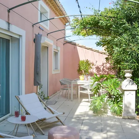 Awesome In Du Gard *